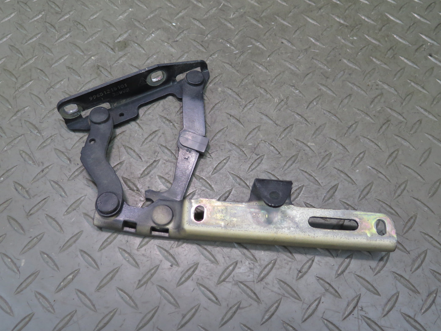 2002-2005 Porsche 911 Carrera 996 Rear Left & Right Side Engine Trunk Hinge Set