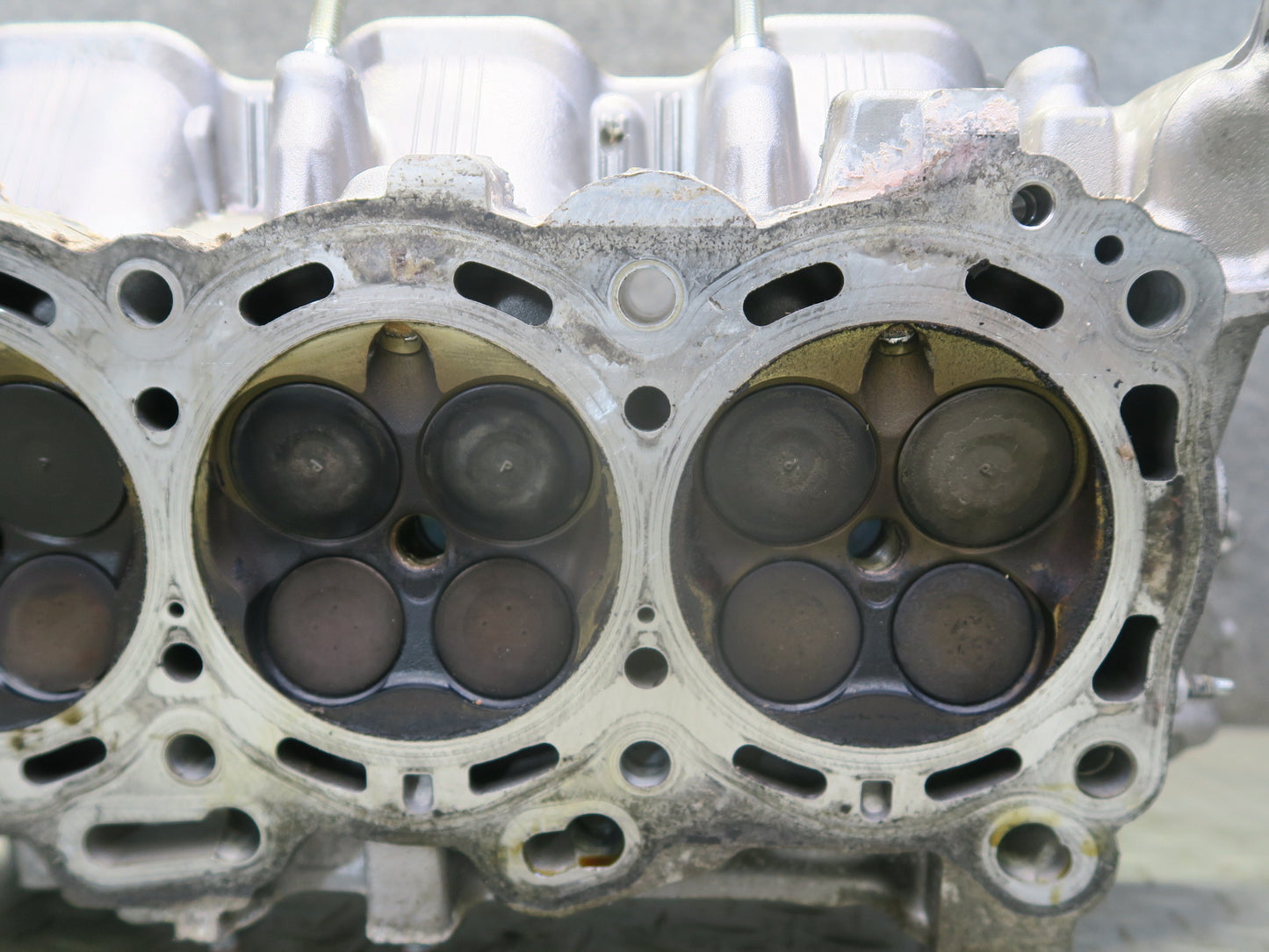 15-17 Lexus GSC16L RC350 RC300 2GRFSE Right Engine Motor Cylinder Head 77K OEM