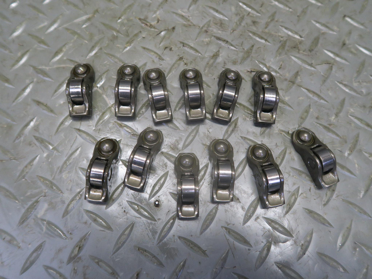 15-17 Lexus RC350 RC300 Right Engine Exhaust Intake Camshaft Rocker Arm Set OEM