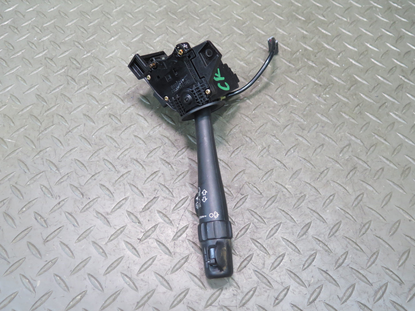 03-06 Chevrolet Tahoe SSR Steering Column Turn Signal Wiper Cruise Switch OEM