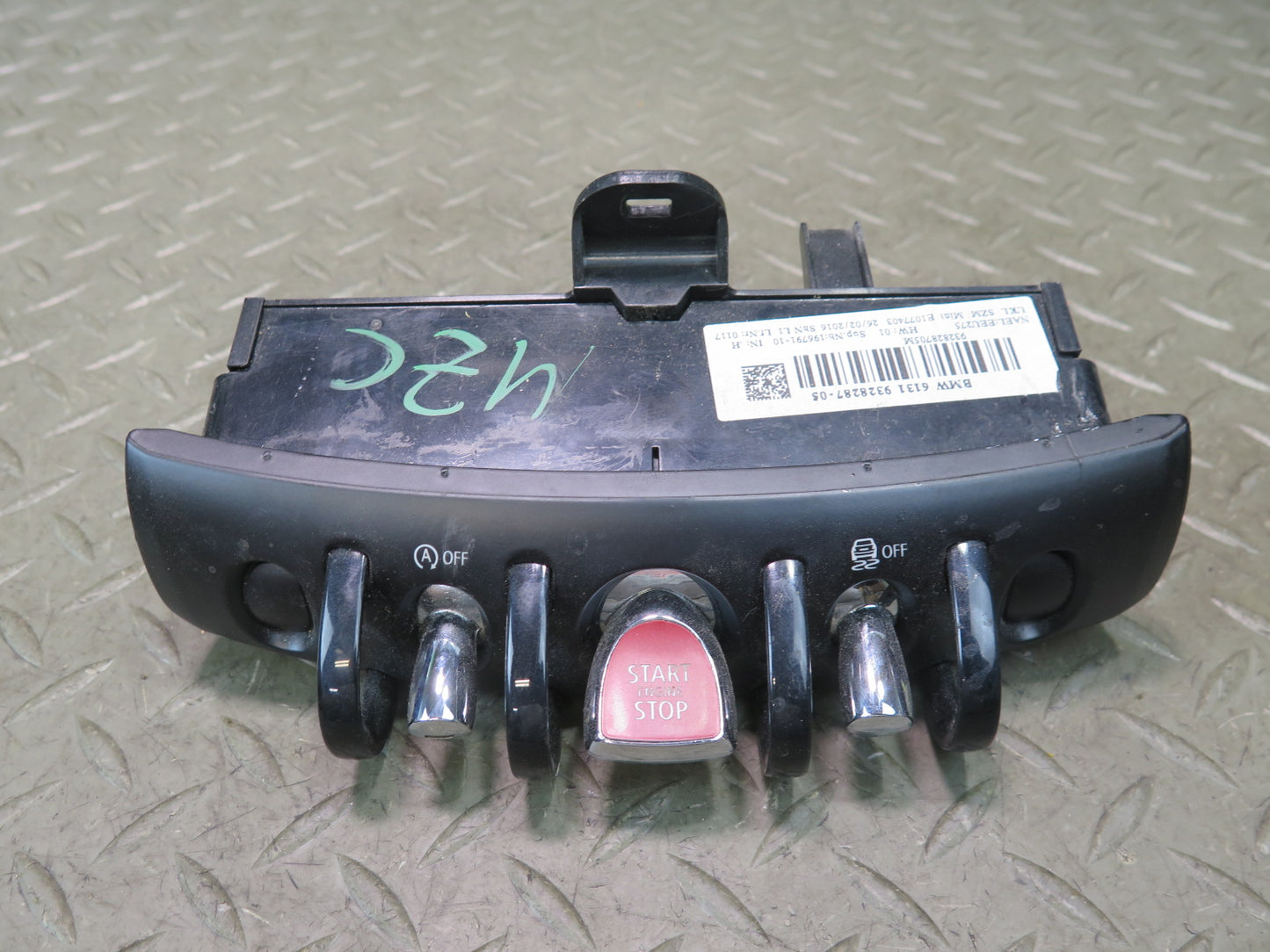 16-24 Mini Cooper F55 F56 F57 Engine Start Stop Traction Switch 9328287 OEM