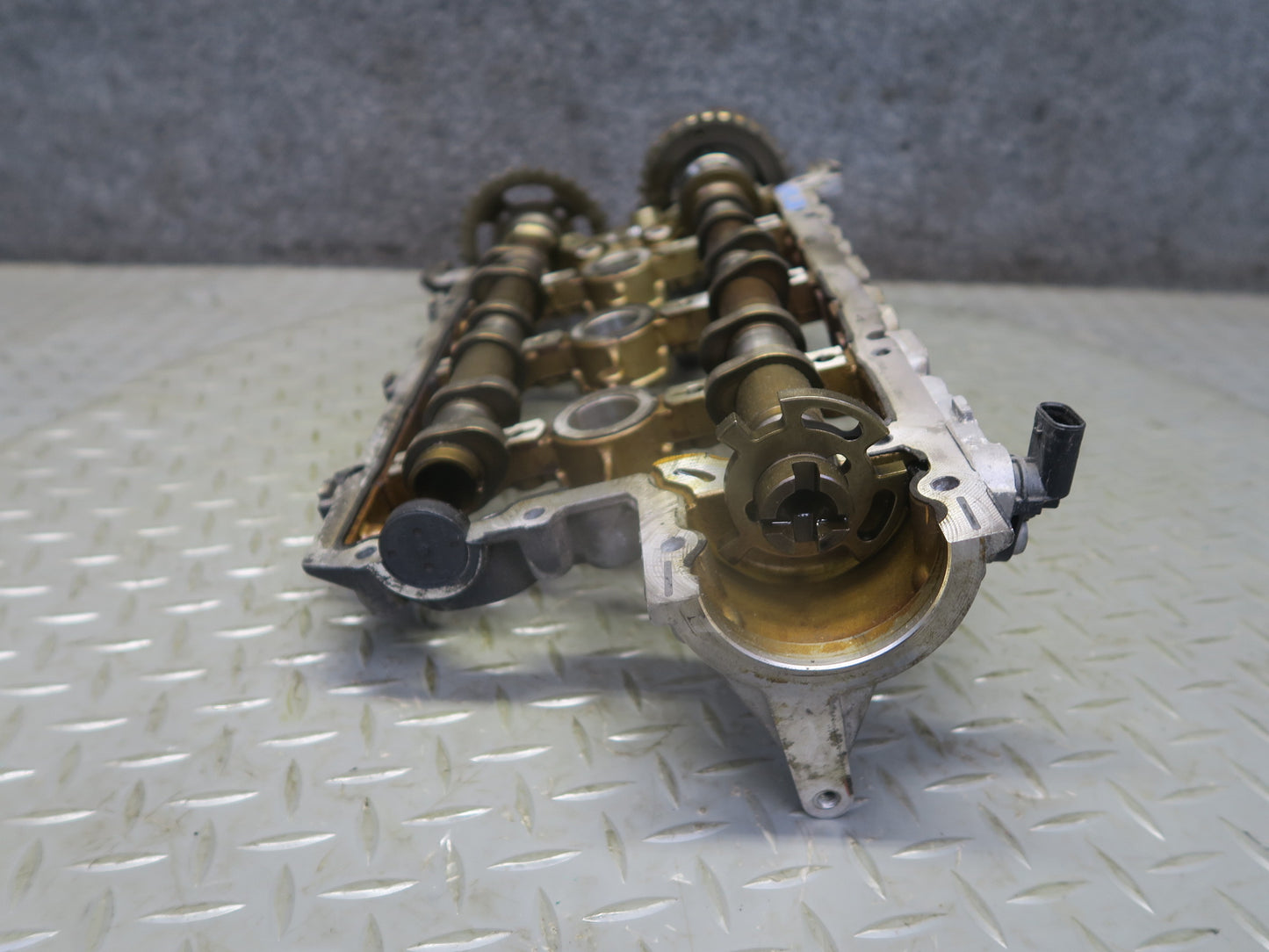 15-18 Porsche Cayenne 958 Hybrid 3.0 Engine Left Cylinder Head Camshafts Rockers