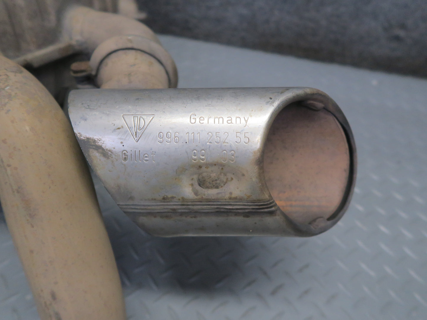 1999-2001 Porsche 911 996 M/T Rear Left Exhaust Muffler w Tip 99611112256