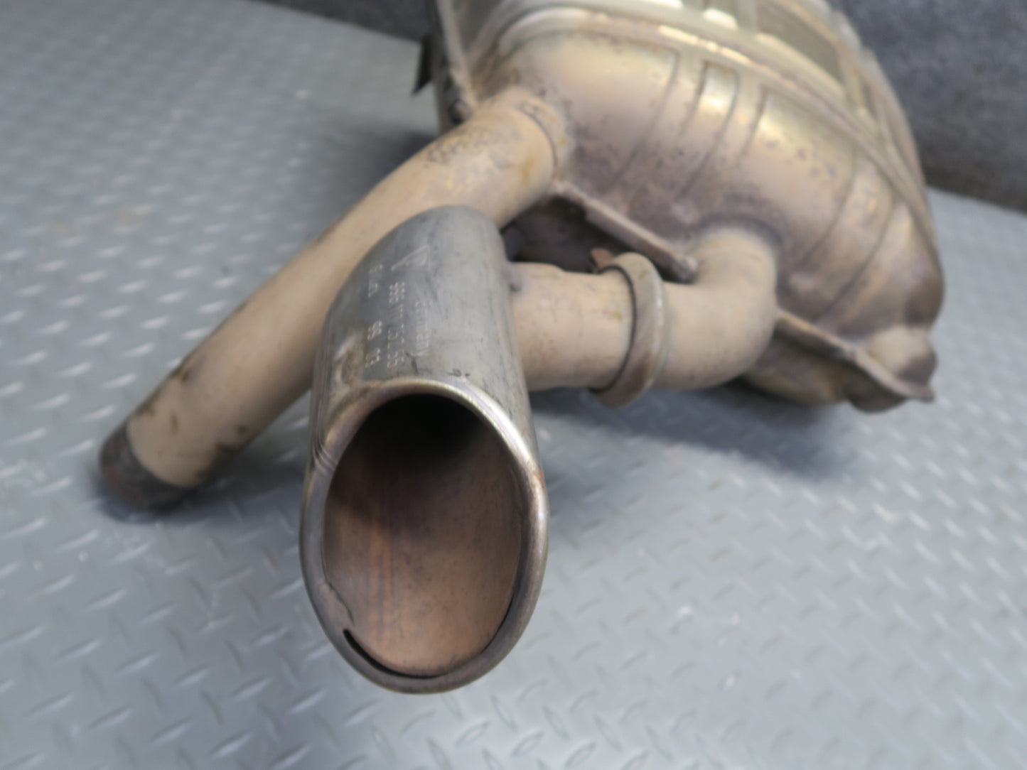 1999-2001 Porsche 911 996 M/T Rear Left Exhaust Muffler w Tip 99611112256