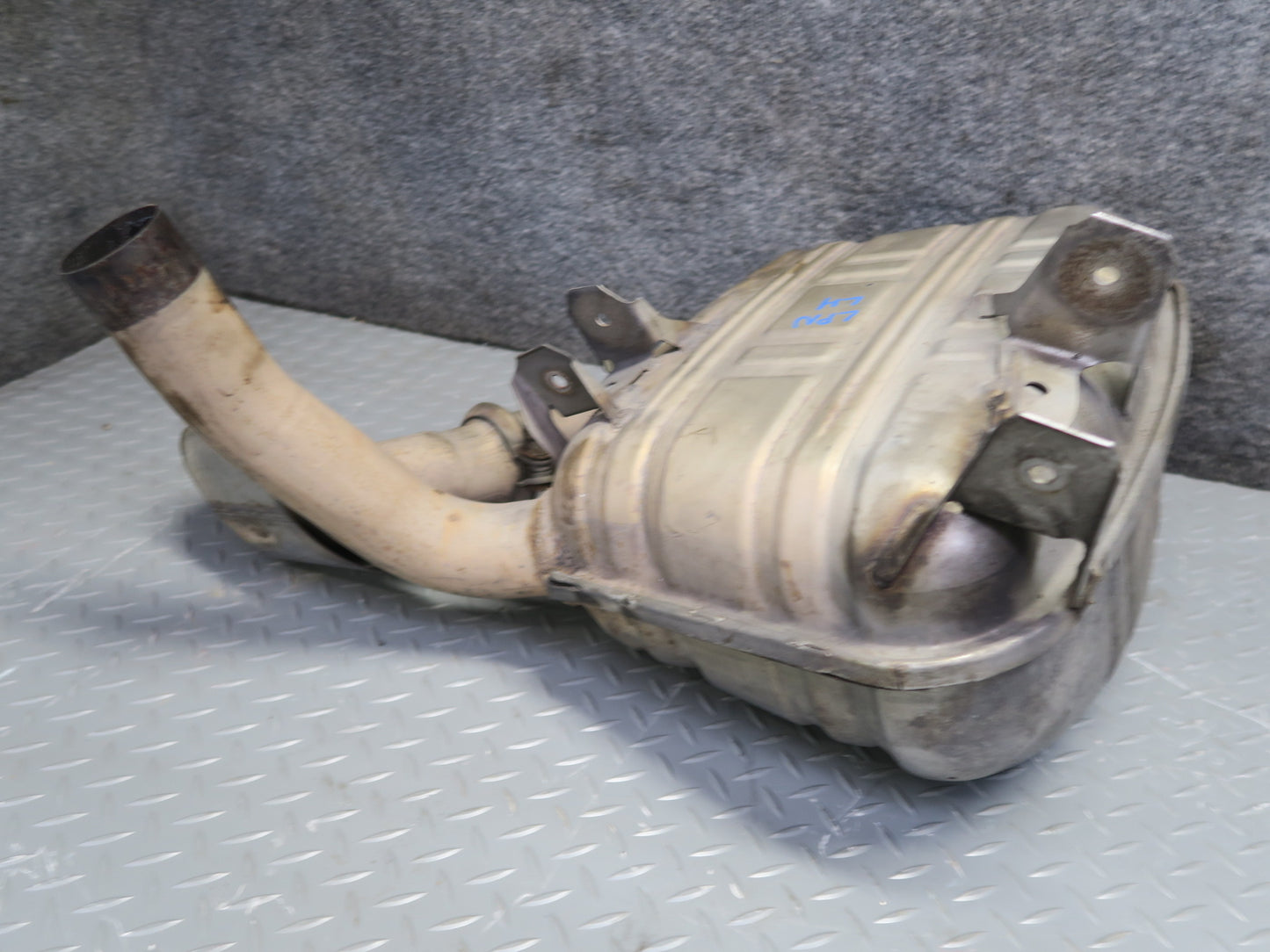 1999-2001 Porsche 911 996 M/T Rear Left Exhaust Muffler w Tip 99611112256