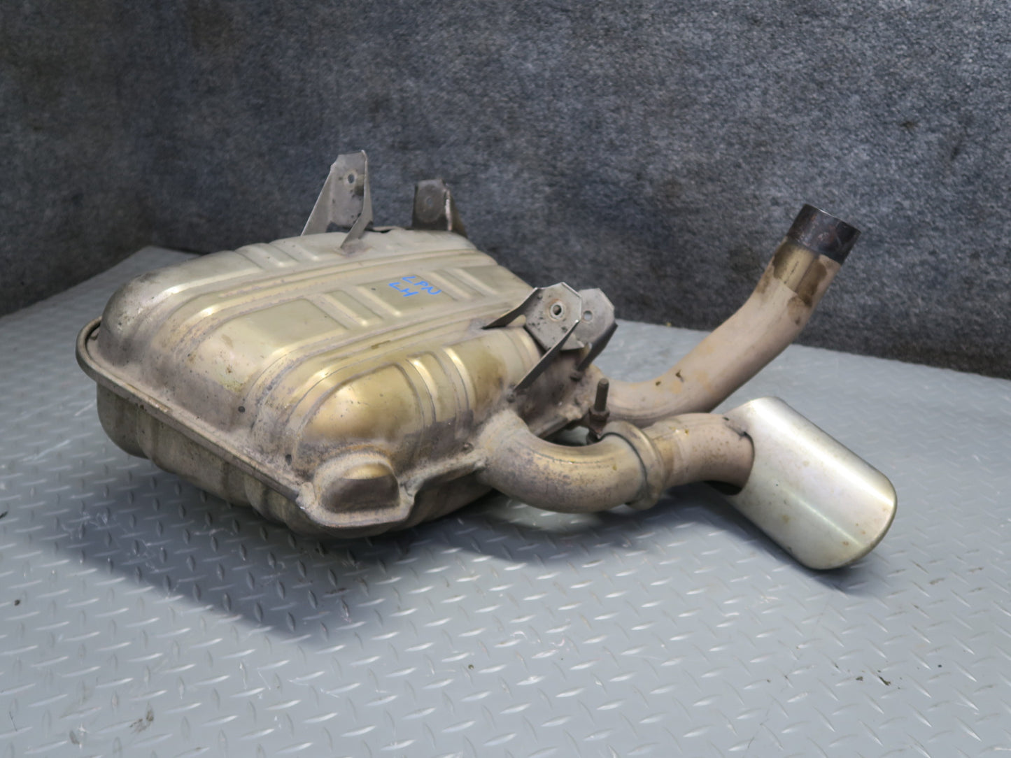 1999-2001 Porsche 911 996 M/T Rear Left Exhaust Muffler w Tip 99611112256