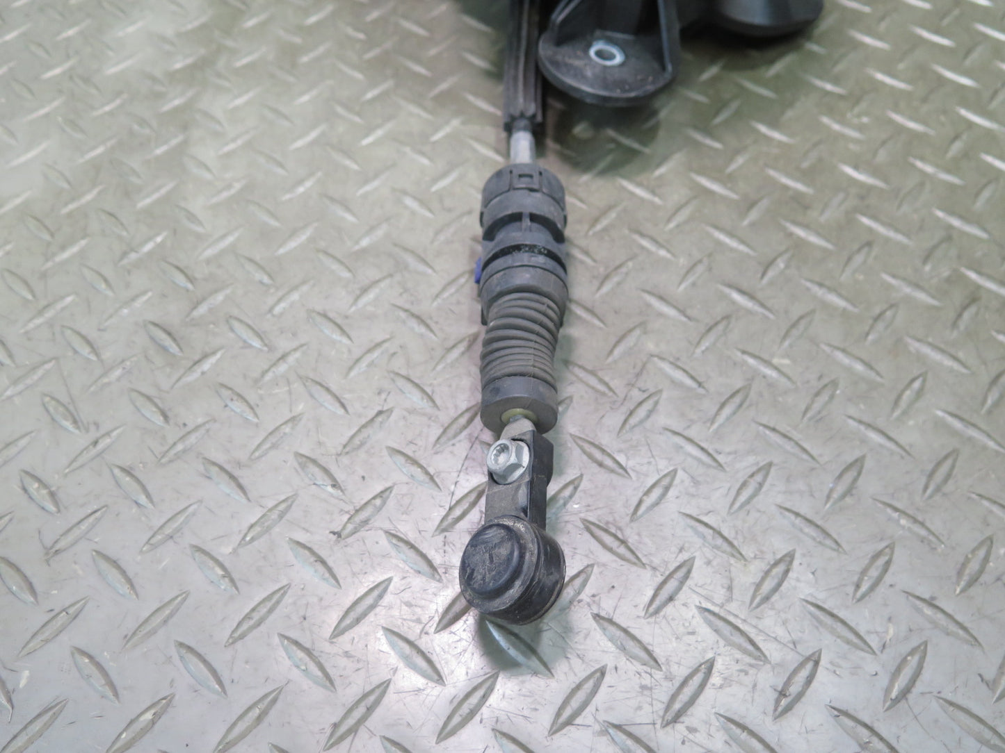 16-19 Mini Cooper F55 F56 F57 A/T Automatic Transmission Shifter w Cable OEM