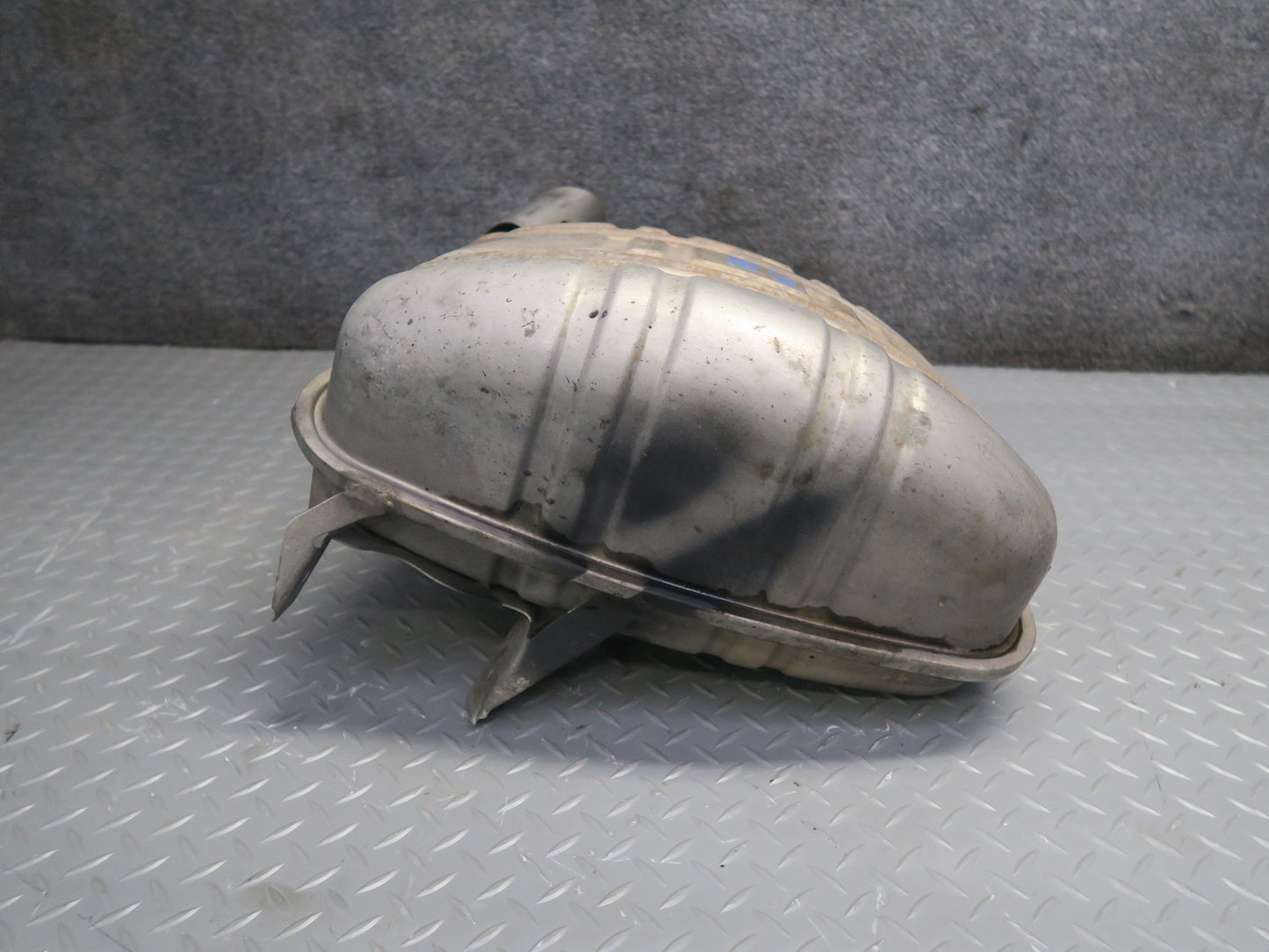 1999-2001 Porsche 911 996 M/T Rear Right Exhaust Muffler w Tip 99611112156