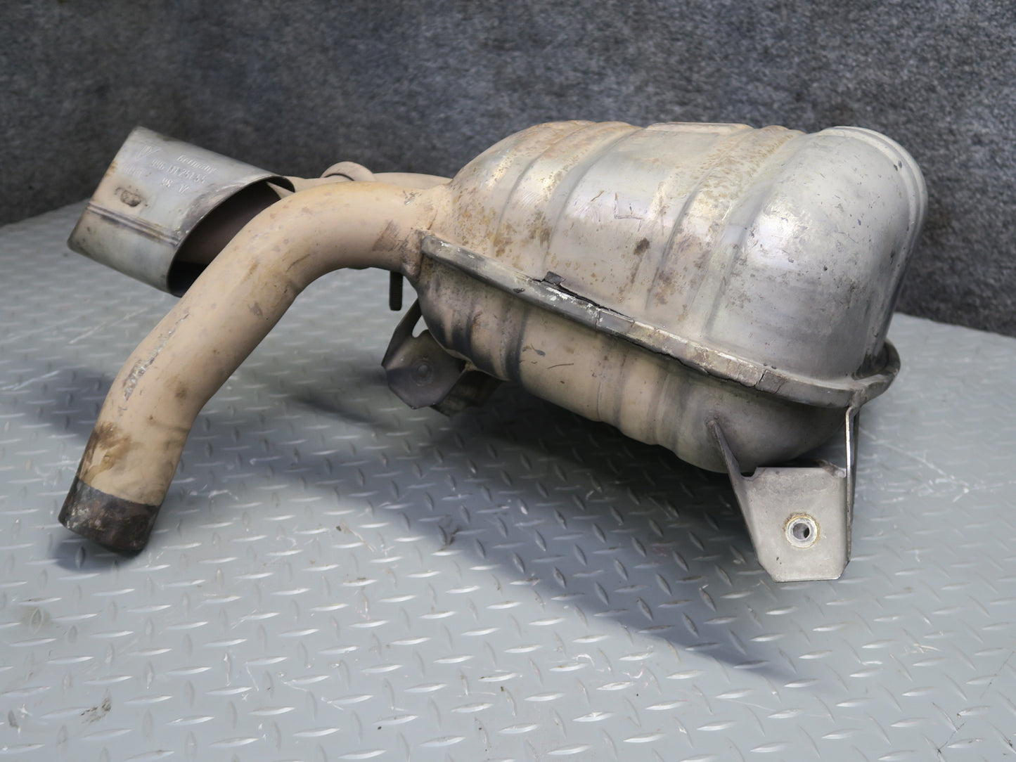 1999-2001 Porsche 911 996 M/T Rear Right Exhaust Muffler w Tip 99611112156