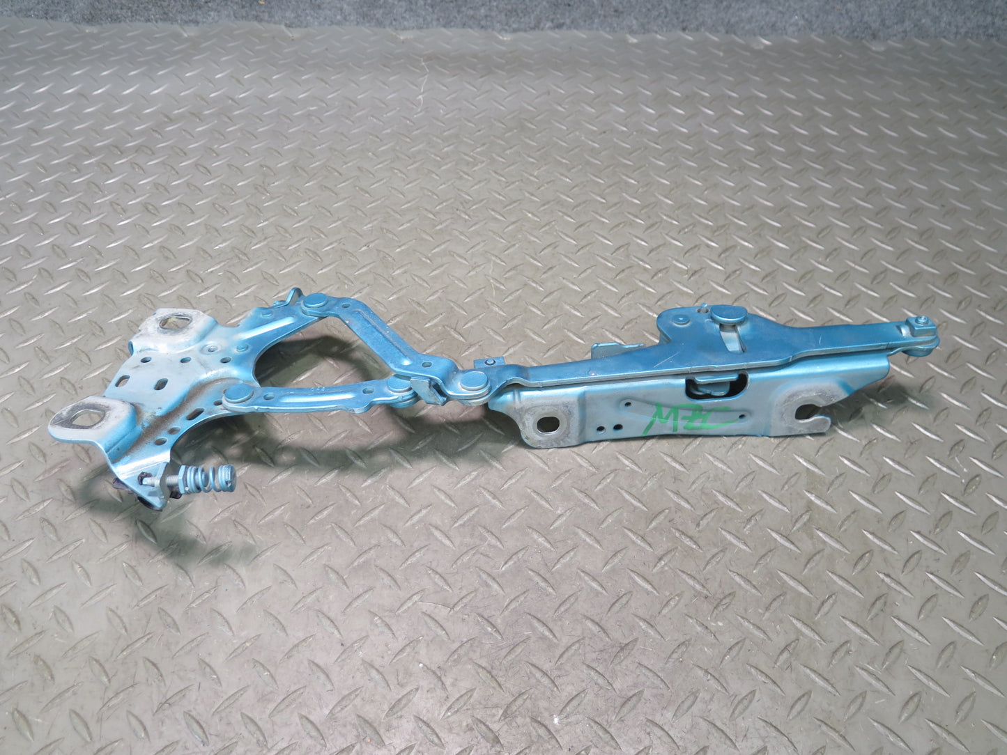 16-24 Mini Cooper F55 F56 F57 Set of 2 Front Left & Right Hood Hinge OEM