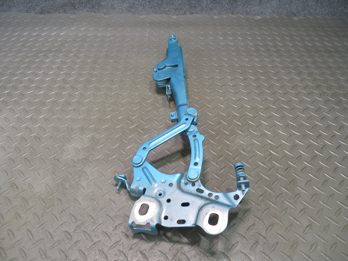 16-24 Mini Cooper F55 F56 F57 Set of 2 Front Left & Right Hood Hinge OEM