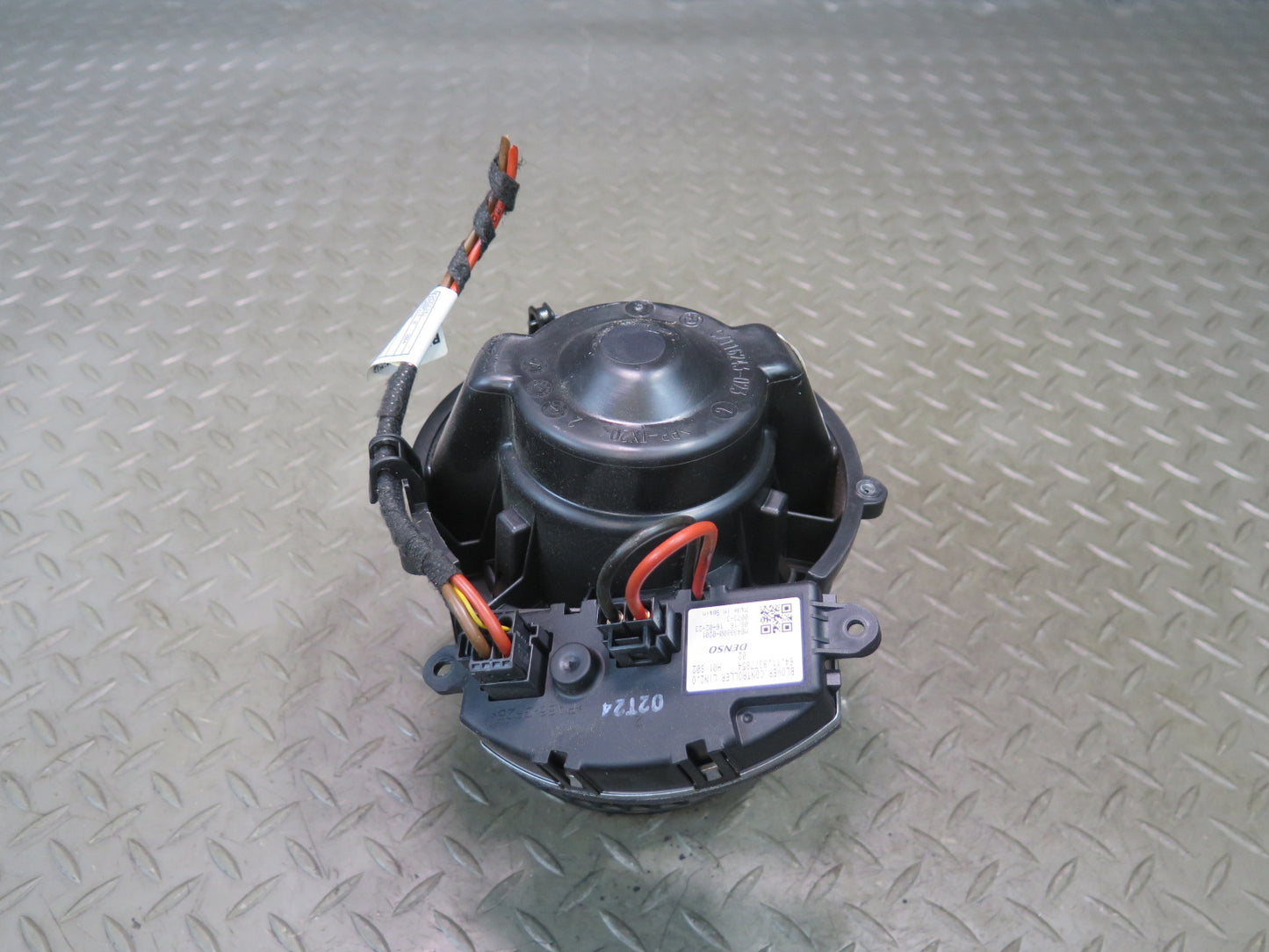 14-24 Mini Cooper F55 F56 F57 A/C Heater Blower Motor Fan w Resistor OEM
