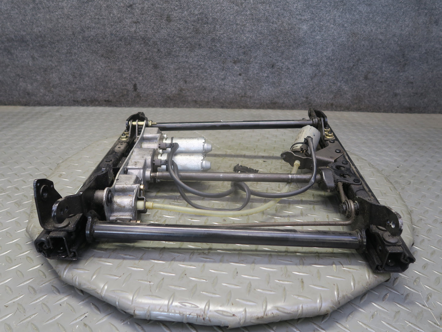 1999-2004 Porsche 911 996 Front Right Seat Lower Frame Track Rail w Motors