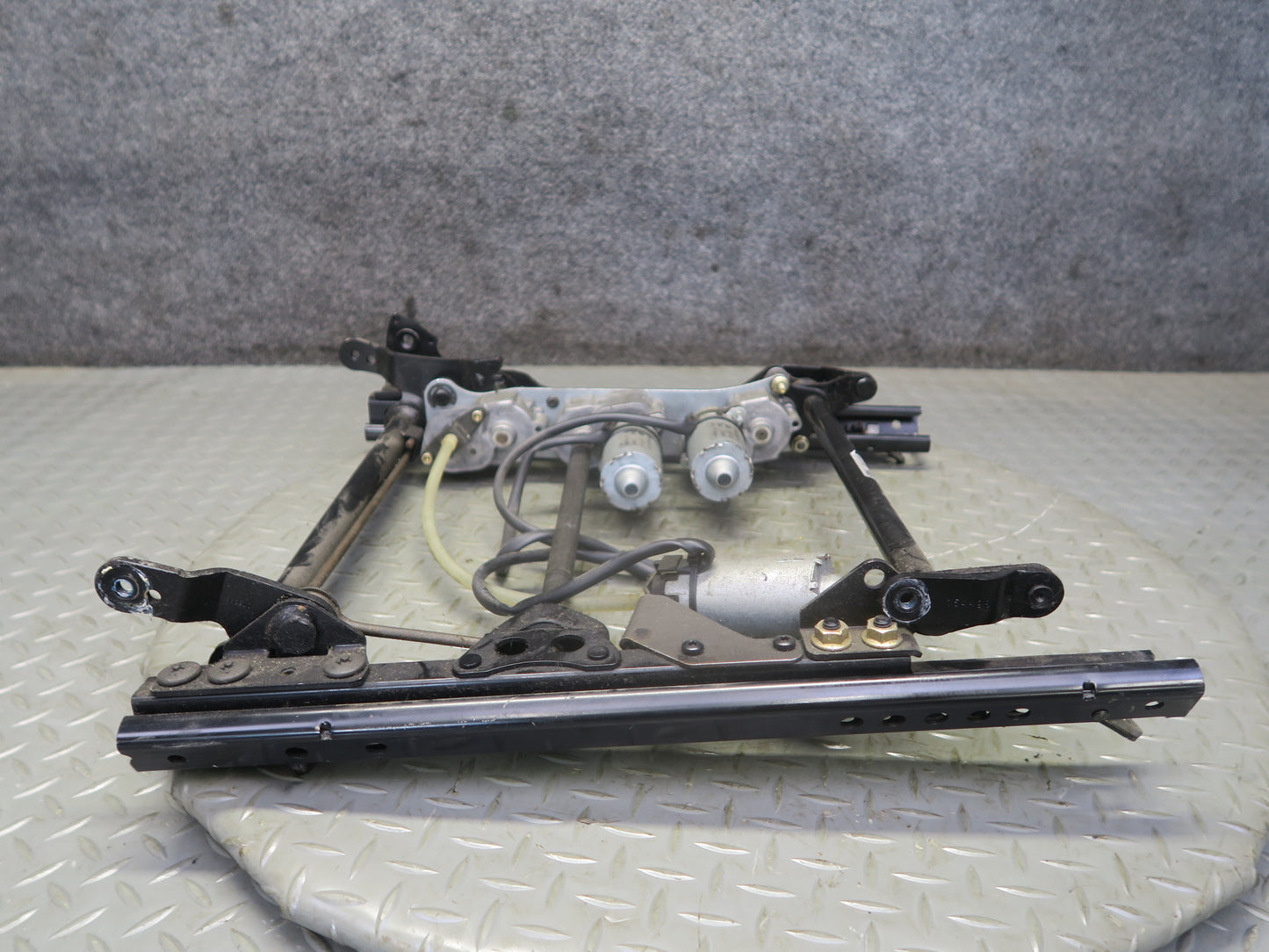 1999-2004 Porsche 911 996 Front Right Seat Lower Frame Track Rail w Motors