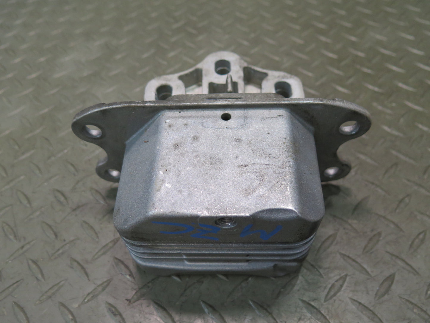 14-24 Mini Cooper S F54 F55 F56 F57 Transmission Mount Support 6853449 OEM
