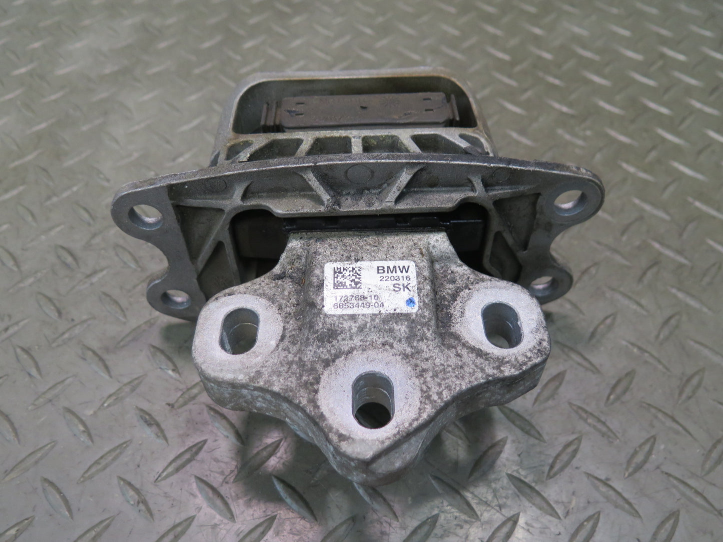 14-24 Mini Cooper S F54 F55 F56 F57 Transmission Mount Support 6853449 OEM