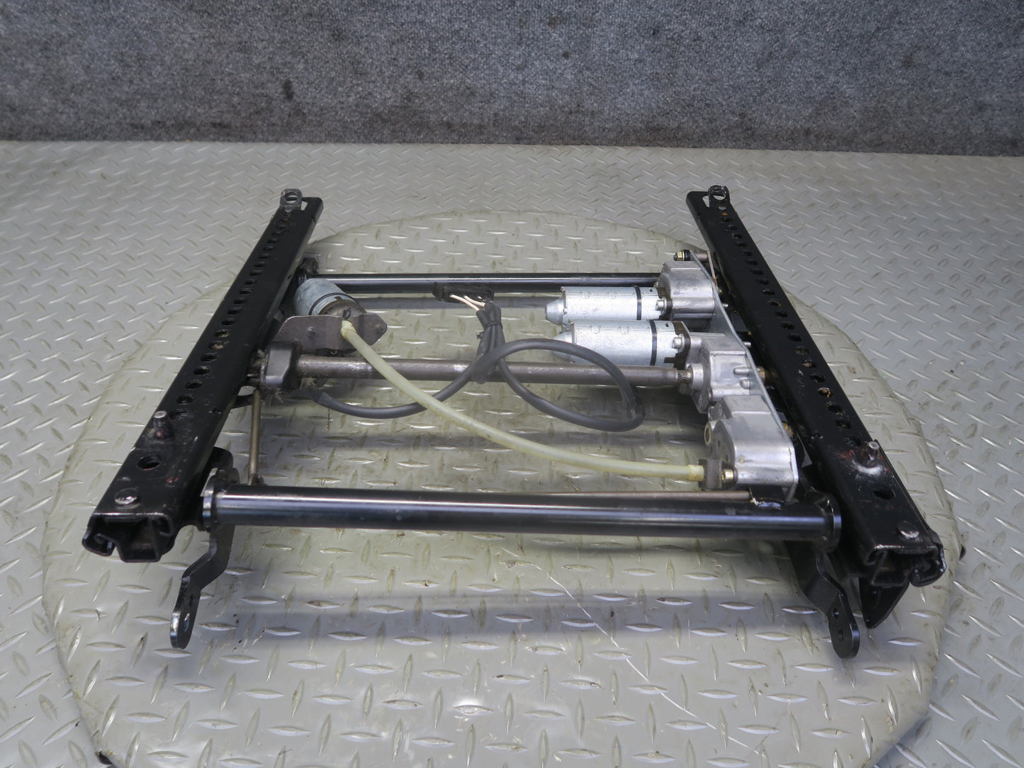 1999-2004 Porsche 911 996 Front Right Seat Lower Frame Track Rail w Motors