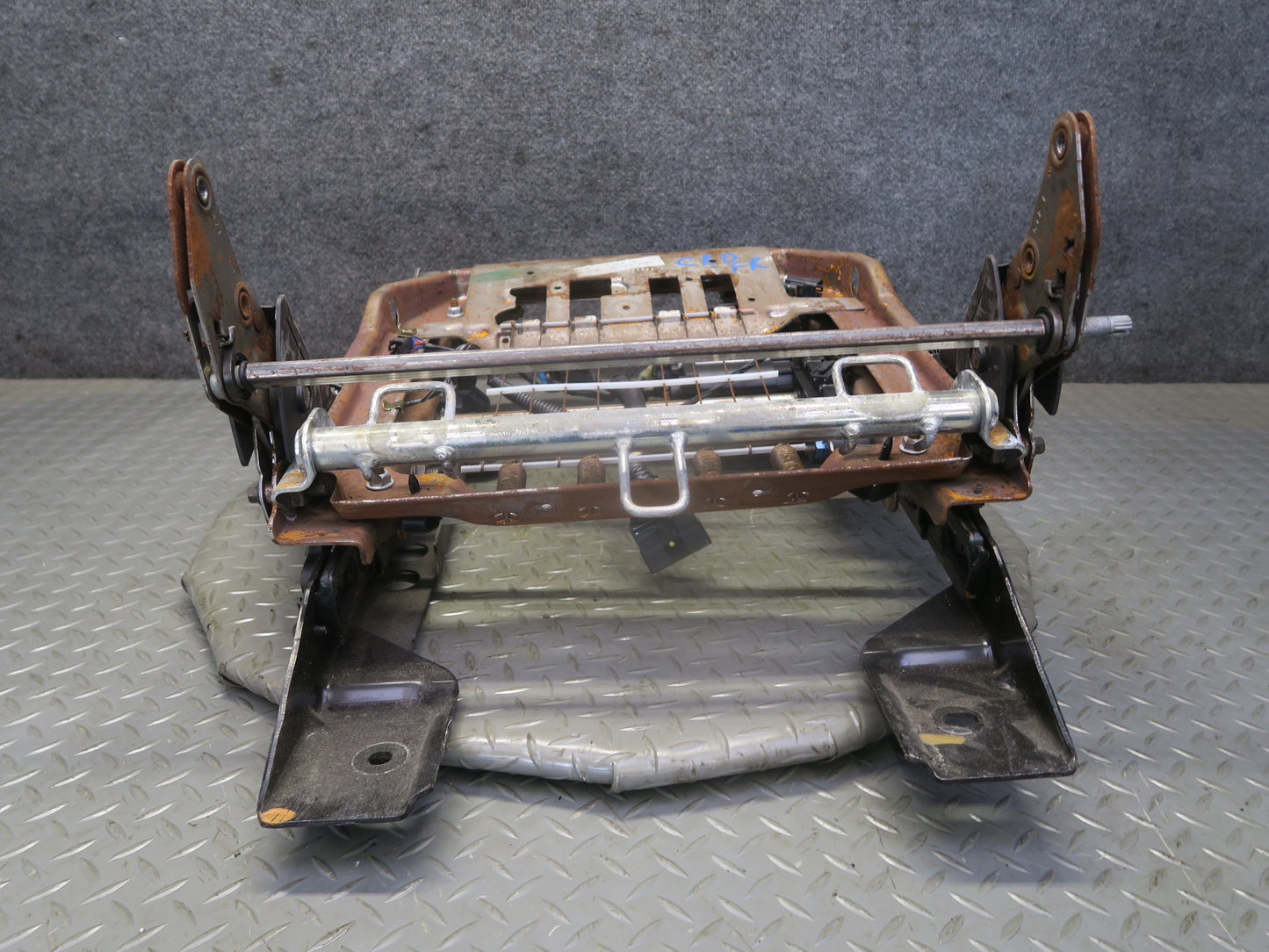 03-06 Chevrolet SSR Right Passenger Seat Track w Motors OEM