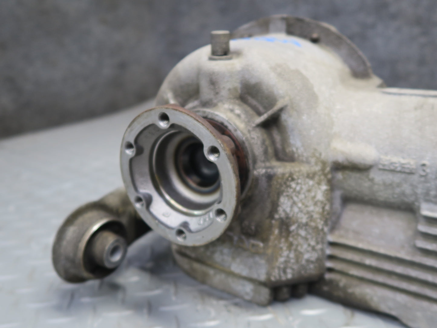 02-05 Porsche 911 Carrera 996 3.6L AWD Front Differential Assembly 105k Miles