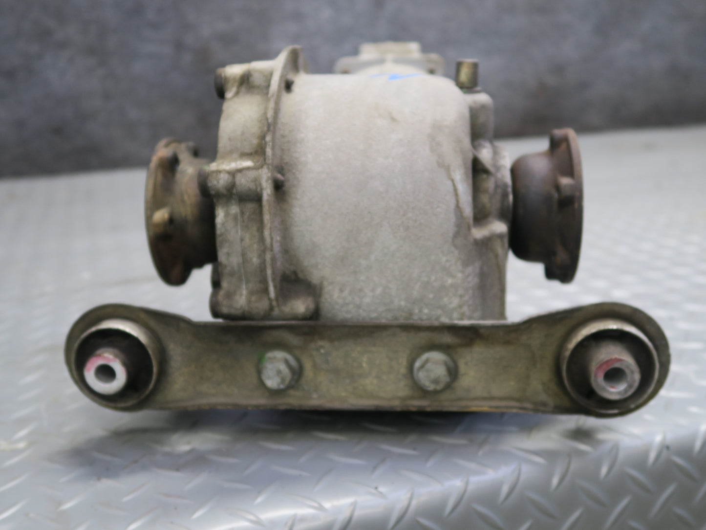 02-05 Porsche 911 Carrera 996 3.6L AWD Front Differential Assembly 105k Miles