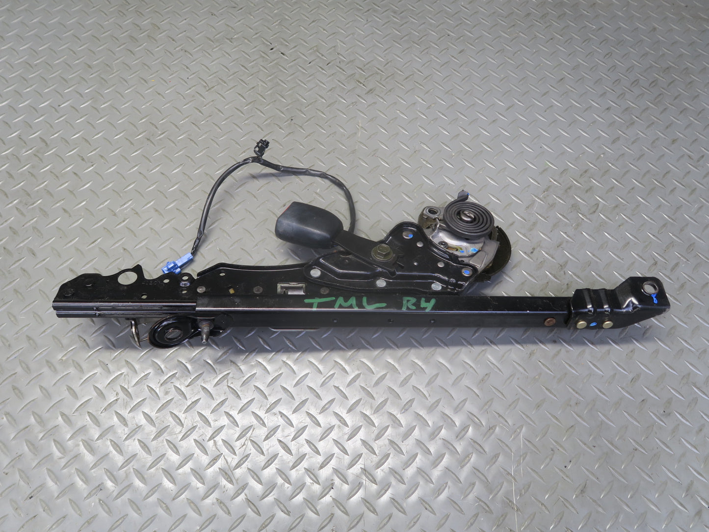 00-05 Toyota MR2 Spyder ZZW30L Front Right Seat Lower Track Rails OEM