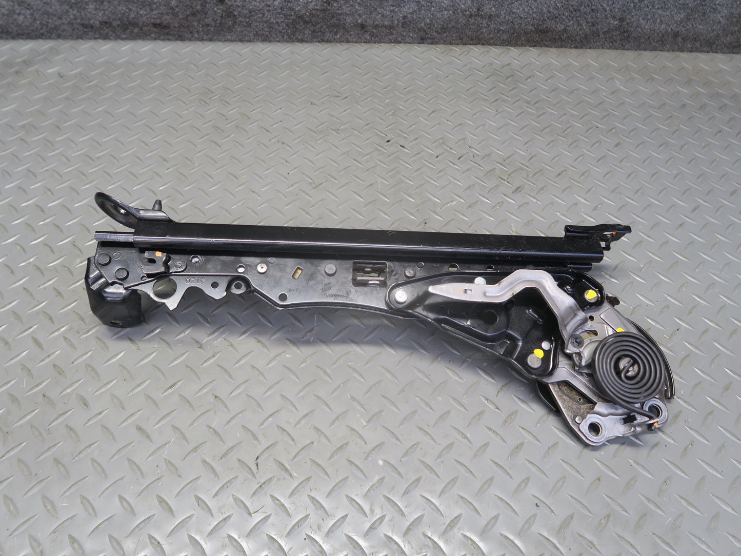 00-05 Toyota MR2 Spyder ZZW30L Front Right Seat Lower Track Rails OEM