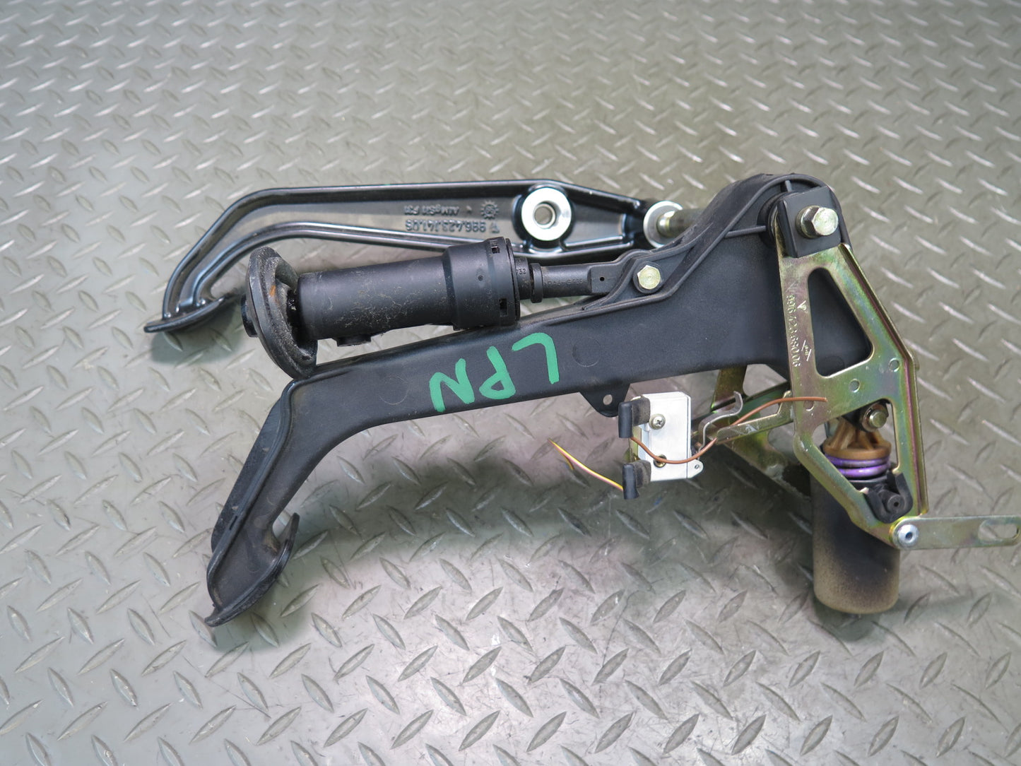 1999-2004 Porsche 911 996 Clutch & Brake Pedal Assembly