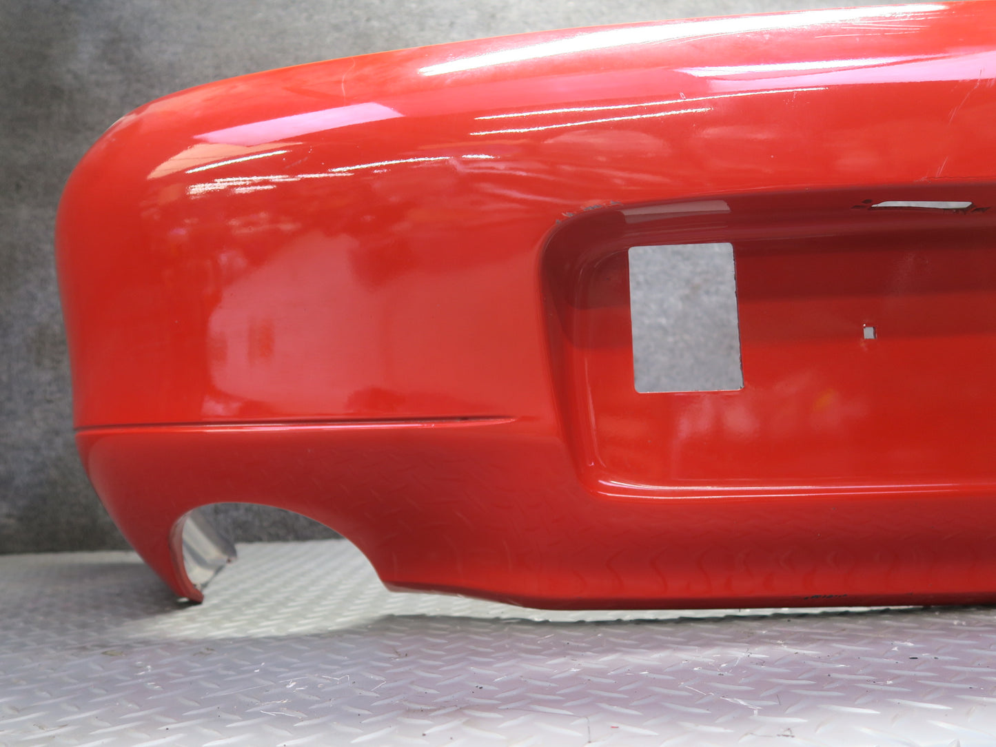 1999-2001 Porsche 911 Carrera 996 Rear Bumper Cover Guards RED