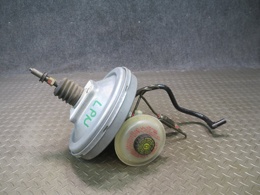 1999-2004 Porsche 911 996 Brake Master Cylinder Booster Fluid Reservoir Tank