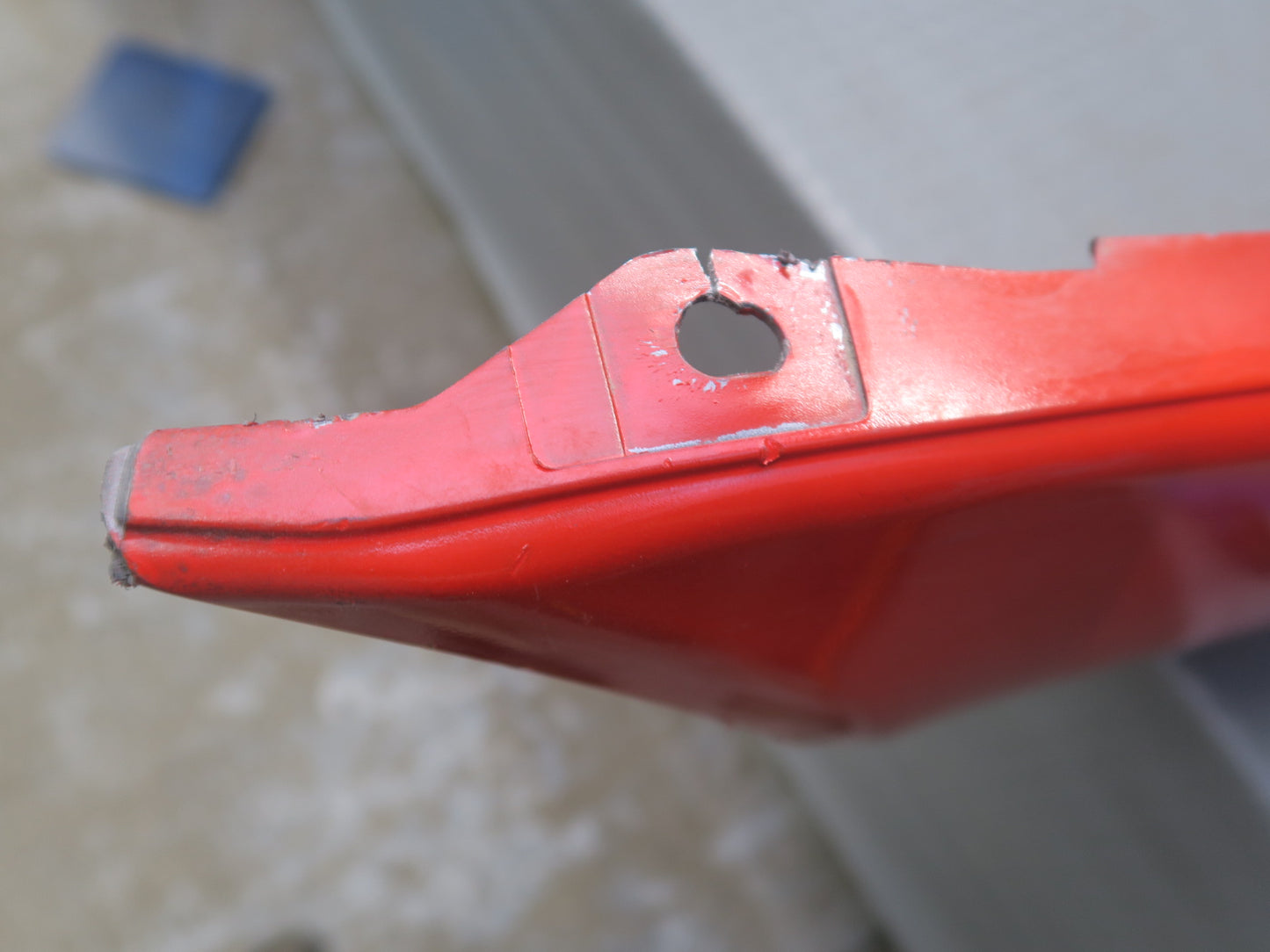 1999-2001 Porsche 911 Carrera 996 Rear Bumper Cover Guards RED