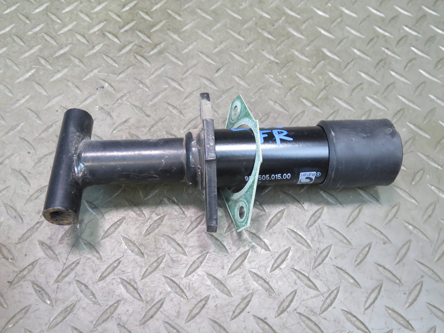 1999-2004 Porsche 911 996 Front Bumper Left & Right Impact Shock Absorber Set