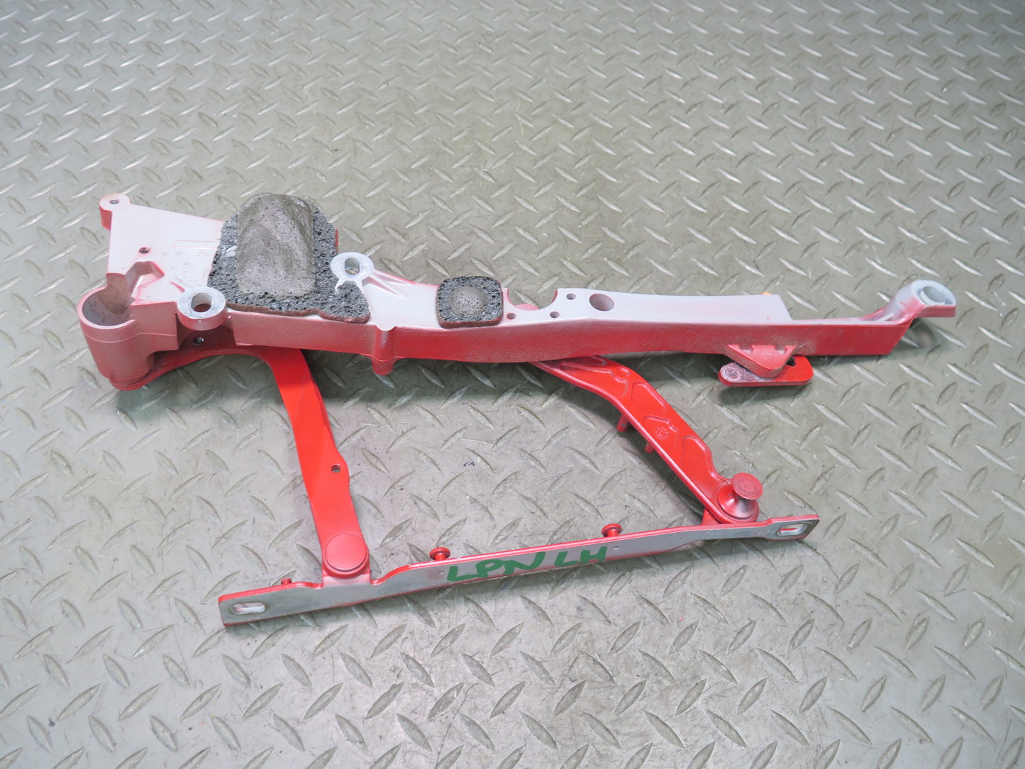 1999-2004 Porsche 911 996 Convertible TOP Roof Left & Right Hinge Set of 2