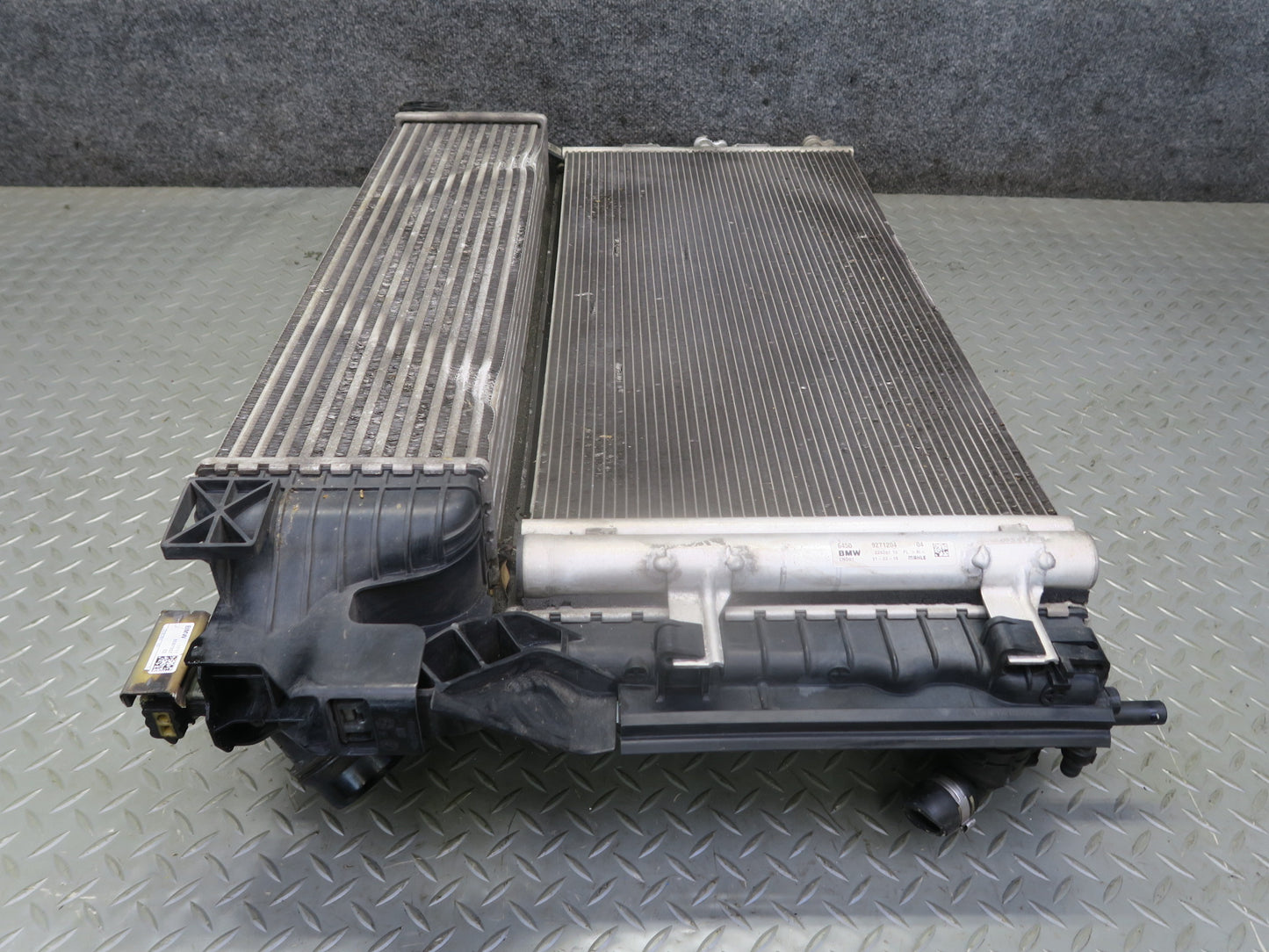 14-19 Mini Cooper S F55 F56 F57 2.0L B46M Engine Radiator A/C Condenser Fan Assy