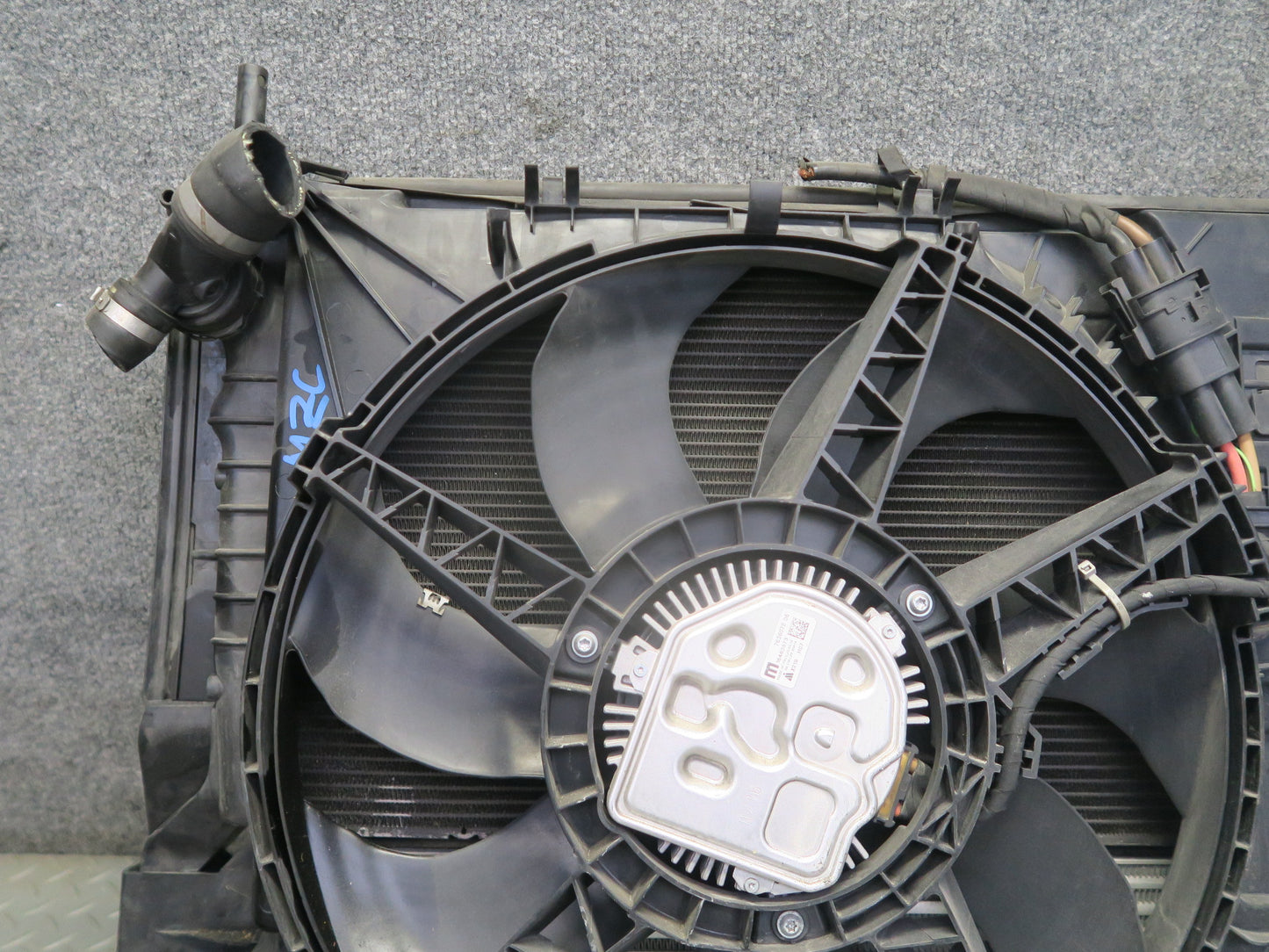 14-19 Mini Cooper S F55 F56 F57 2.0L B46M Engine Radiator A/C Condenser Fan Assy