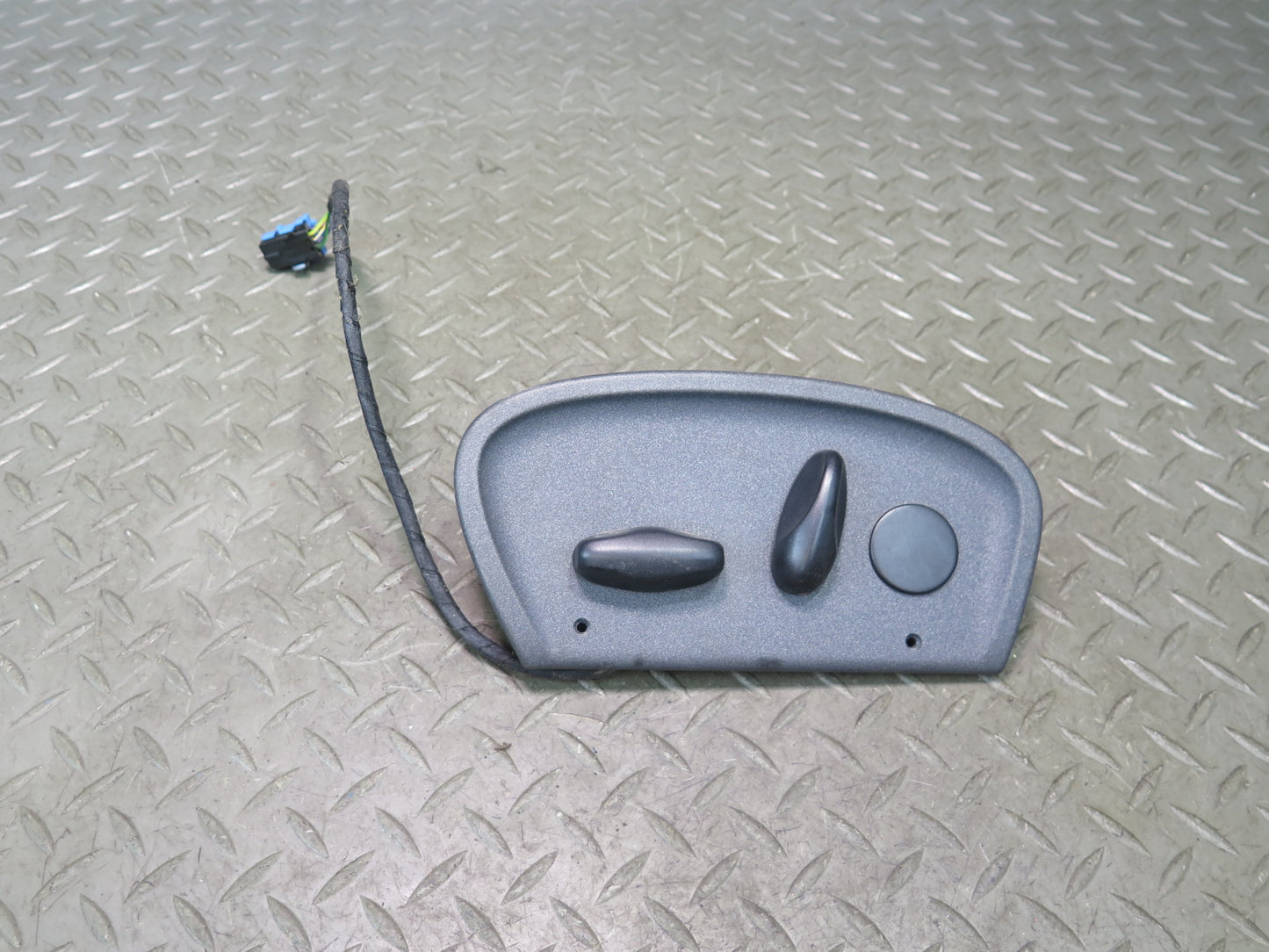 1999-2005 Porsche 911 996 Front Left Seat Adjust Control Switch w Trim
