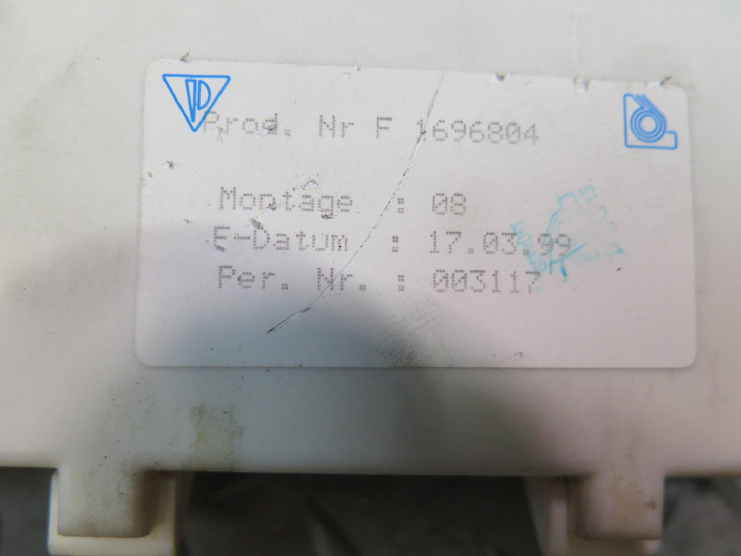 1999-2004 Porsche 911 996 Cabin Power Distribution Fuse Box 99661030300