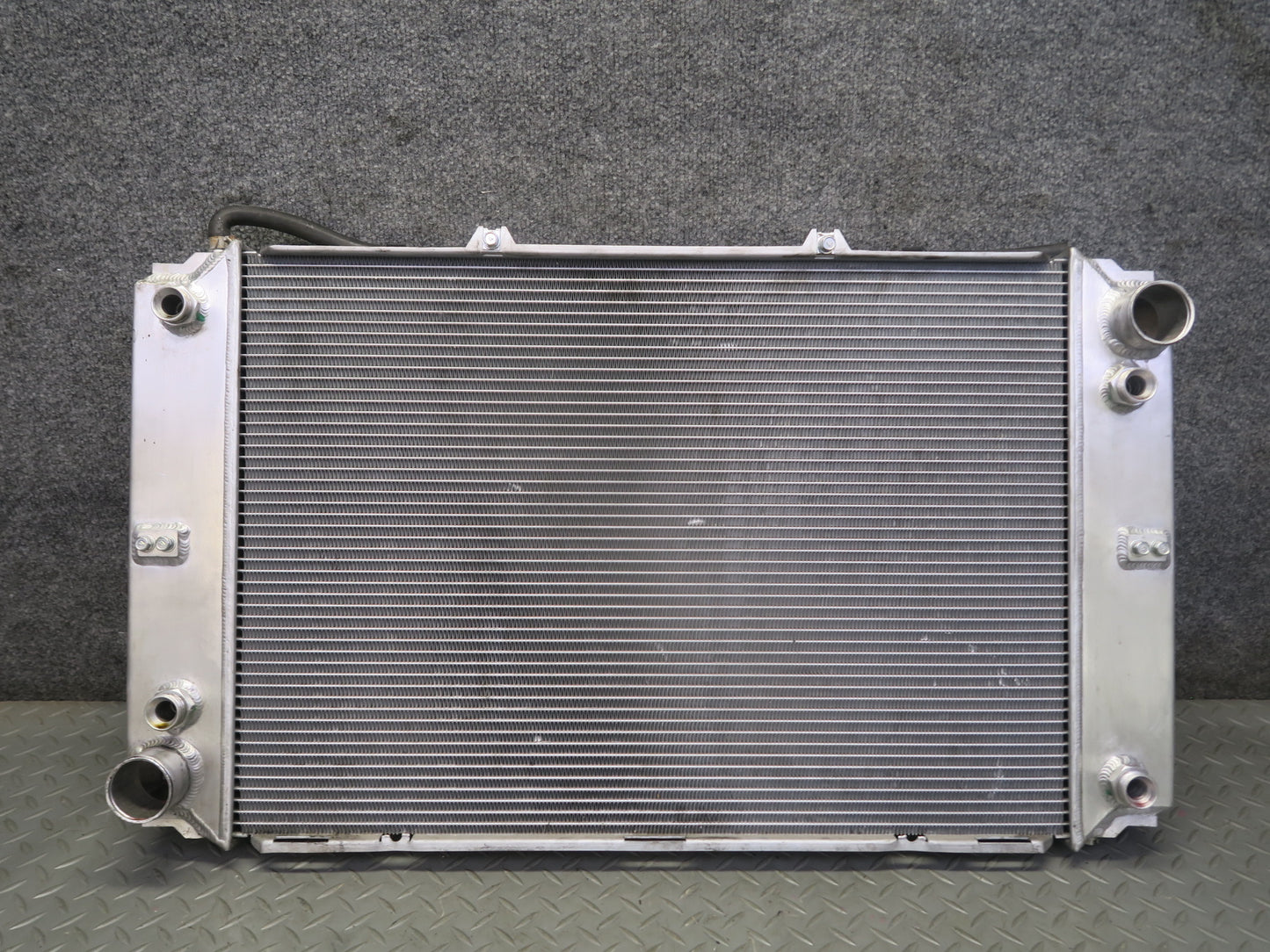 1985-1991 Porsche 928 S4 5.0L M28 Engine High Performance Aluminum Radiator CSF