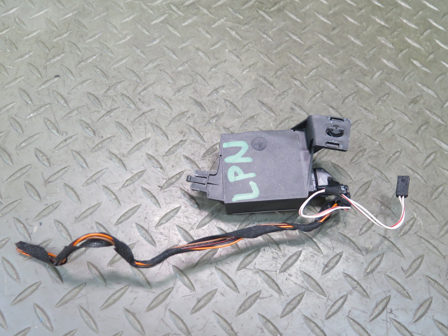 1999-2004 Porsche 911 996 Anti Theft Immobilizer Control Module 99661815901