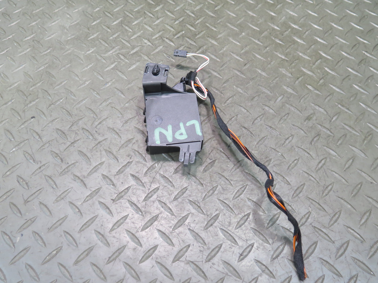 1999-2004 Porsche 911 996 Anti Theft Immobilizer Control Module 99661815901