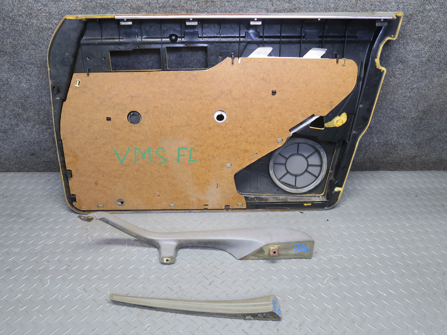 86-91 Mercedes W126 560SEL Sedan Set of 2 Front Door Interior Trim Panel OEM