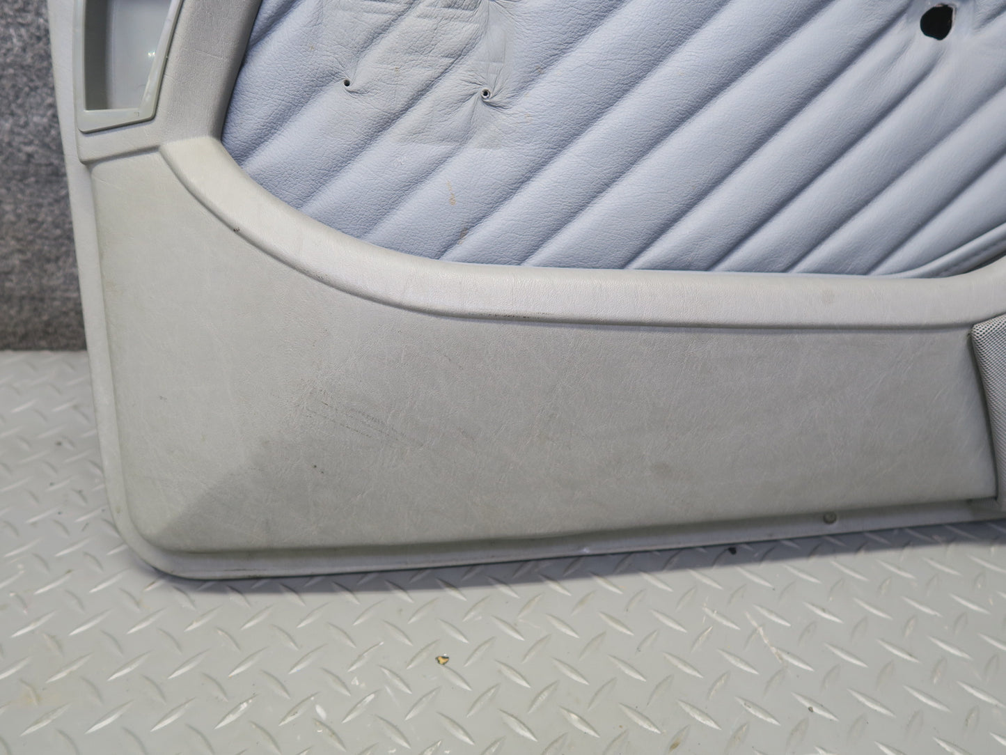 86-91 Mercedes W126 560SEL Sedan Set of 2 Front Door Interior Trim Panel OEM