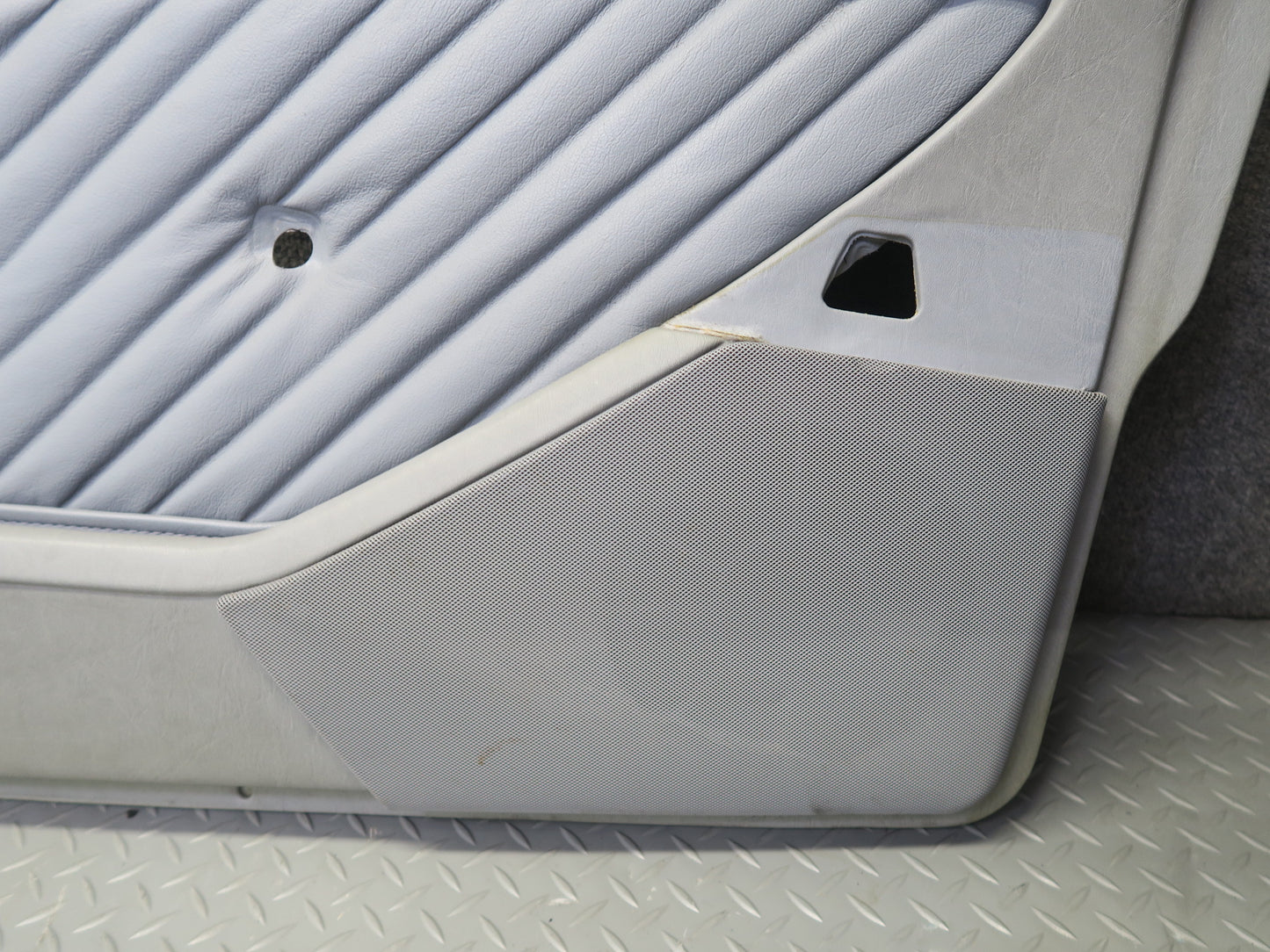 86-91 Mercedes W126 560SEL Sedan Set of 2 Front Door Interior Trim Panel OEM