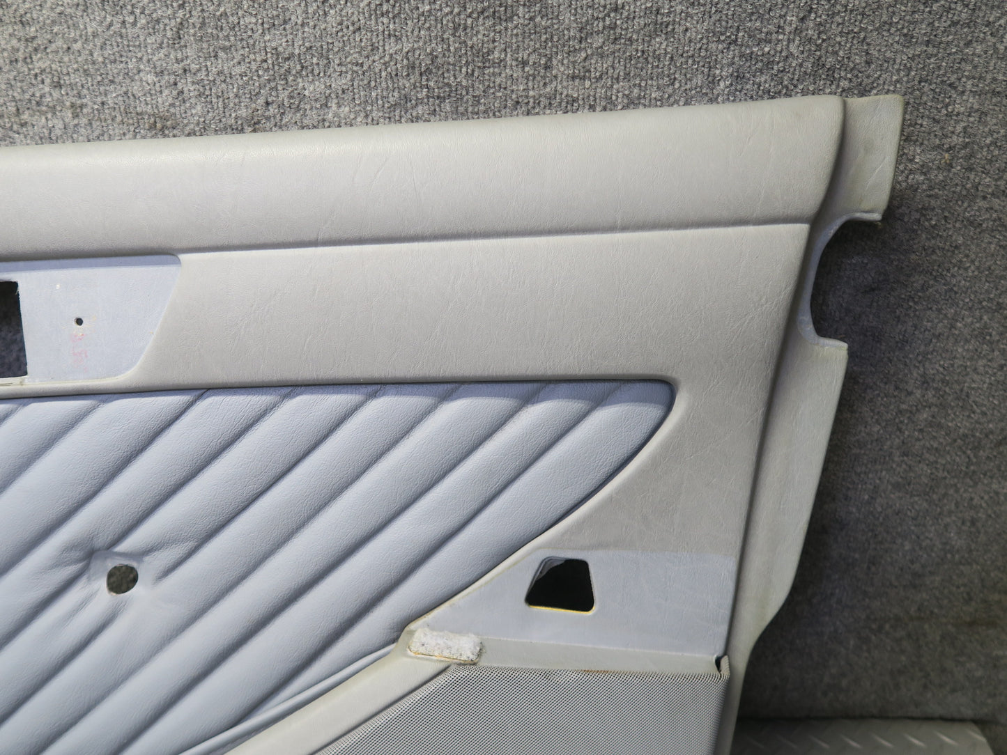 86-91 Mercedes W126 560SEL Sedan Set of 2 Front Door Interior Trim Panel OEM