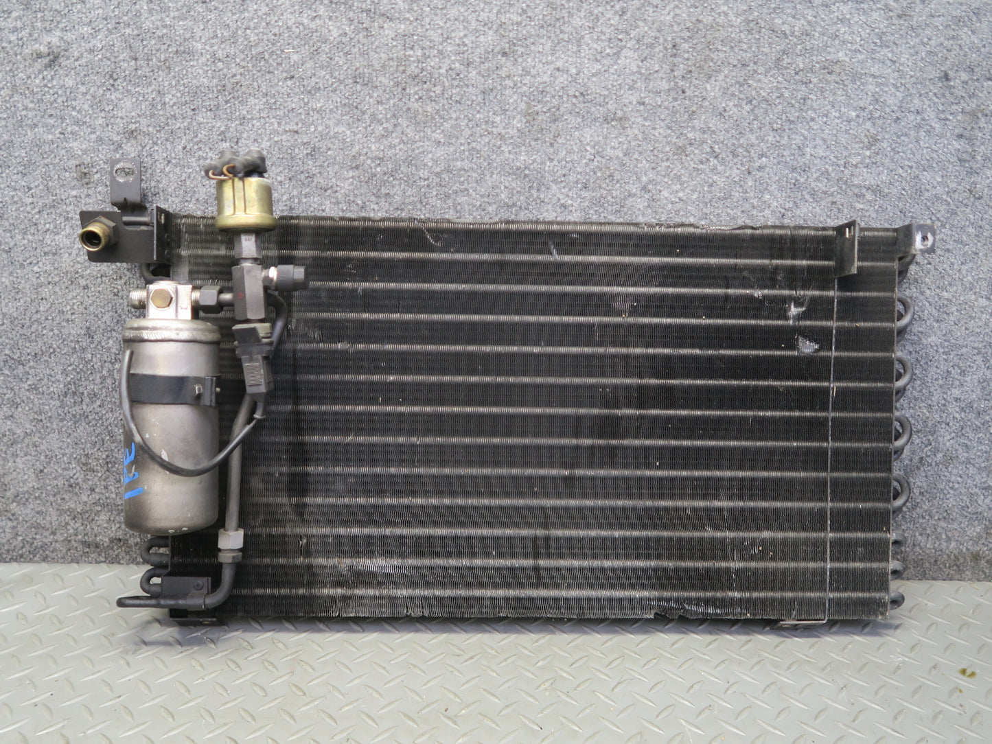 1987-1991 Porsche 928 S4 5.0L A/C Air Conditioning Condenser W/ Dryer