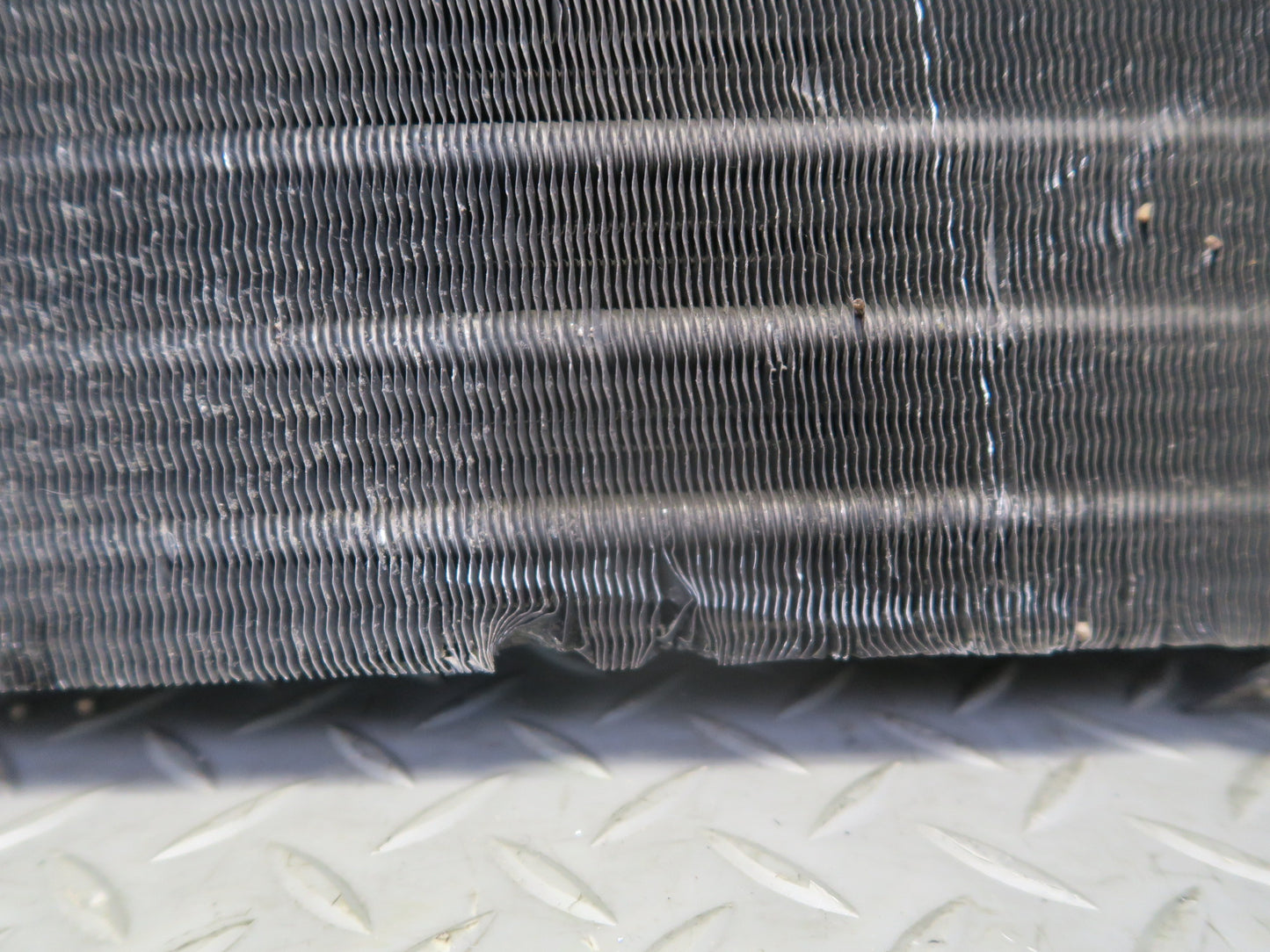 1987-1991 Porsche 928 S4 5.0L A/C Air Conditioning Condenser W/ Dryer
