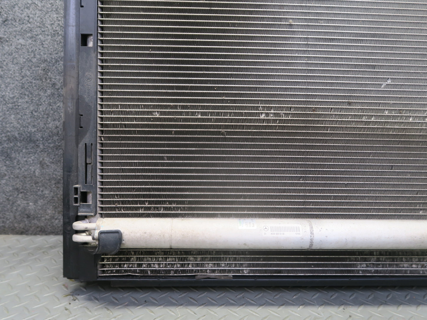2017-2019 Mercedes X166 GLS450 Engine Radiator A/C Condenser Fan Shroud Assy