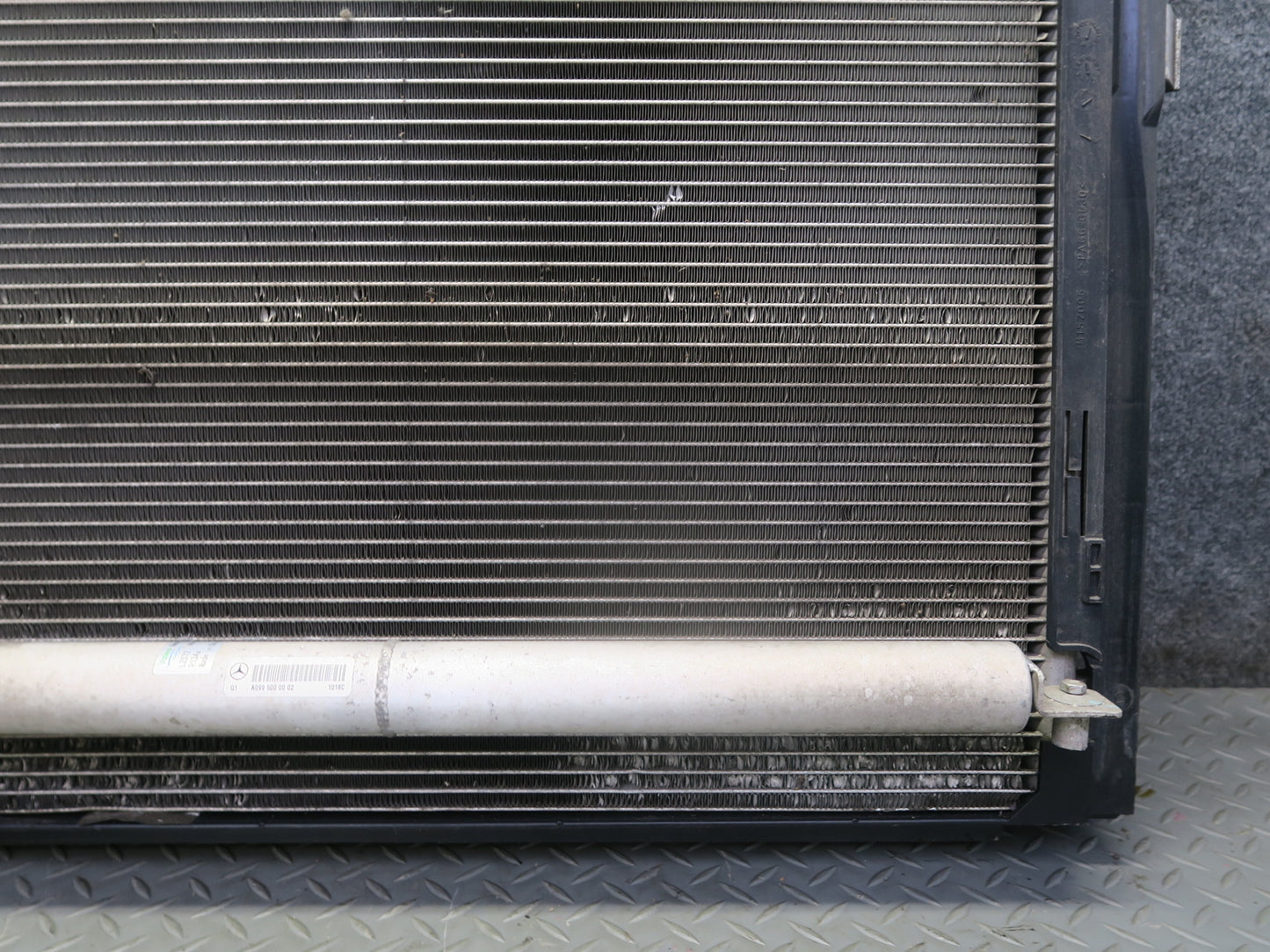 2017-2019 Mercedes X166 GLS450 Engine Radiator A/C Condenser Fan Shroud Assy