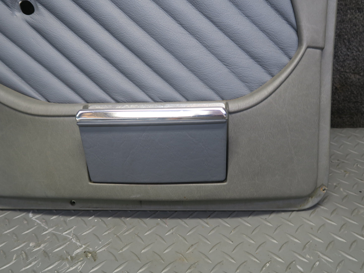 86-91 Mercedes W126 560SEL Sedan Set of 2 Rear Door Interior Trim Panel OEM