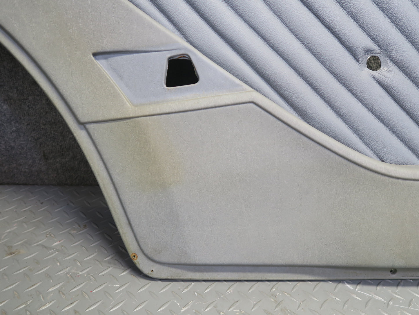 86-91 Mercedes W126 560SEL Sedan Set of 2 Rear Door Interior Trim Panel OEM