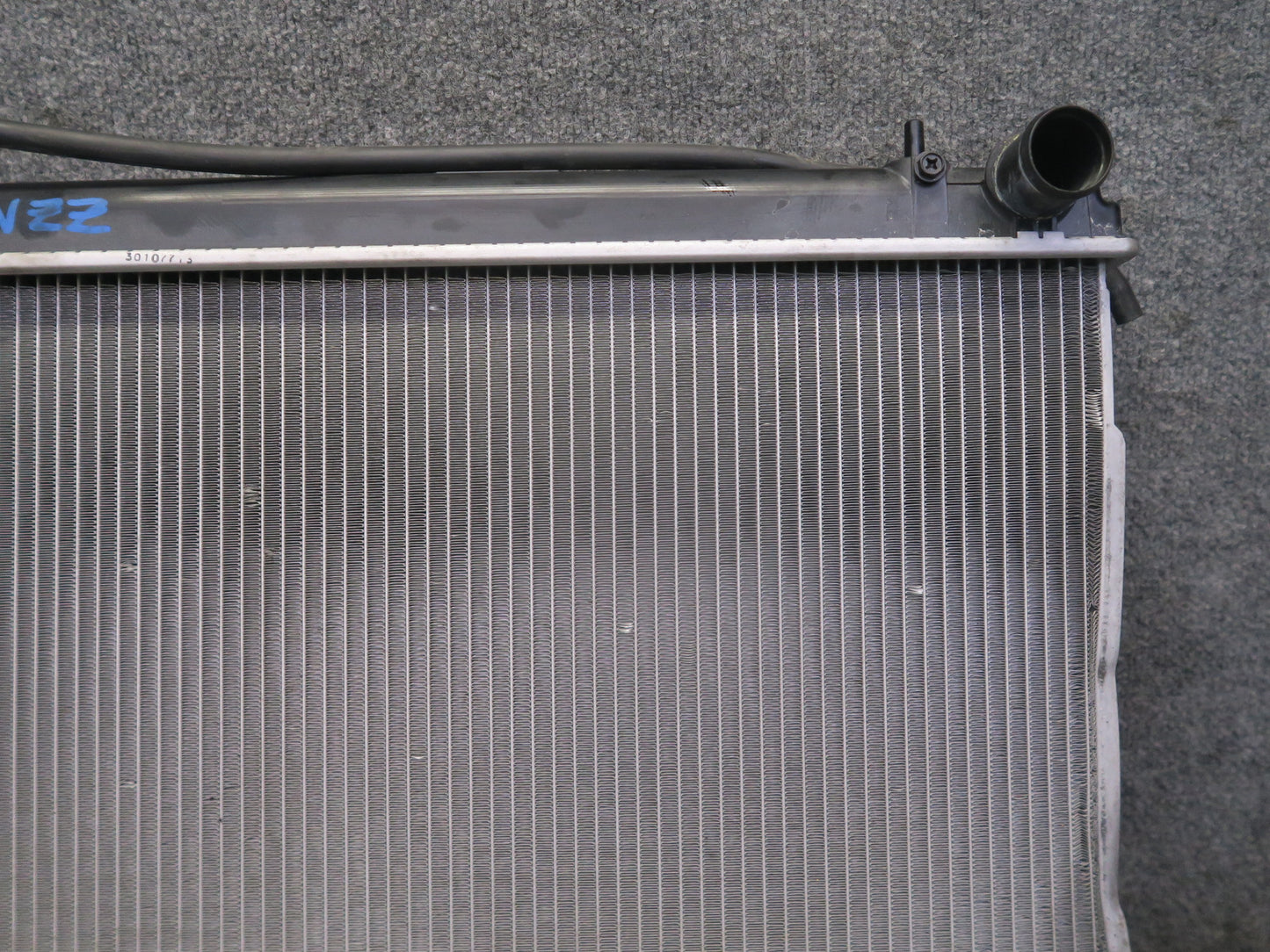 04-06 Nissan 350Z Z33 Convert VQ35DE A/T Engine Cooling Radiator 34K Miles OEM